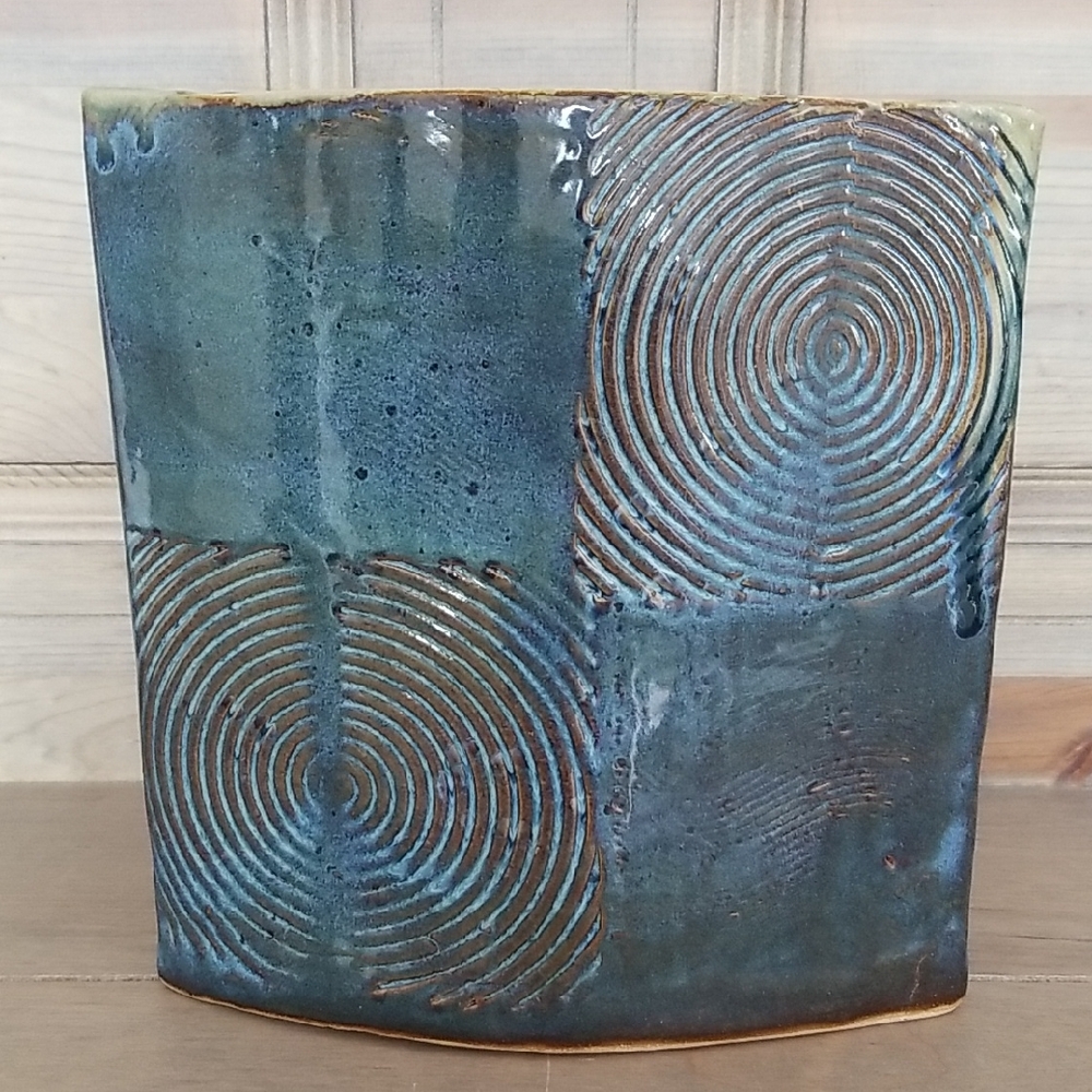 Handcrafted geometric Design Ceramic Vase
